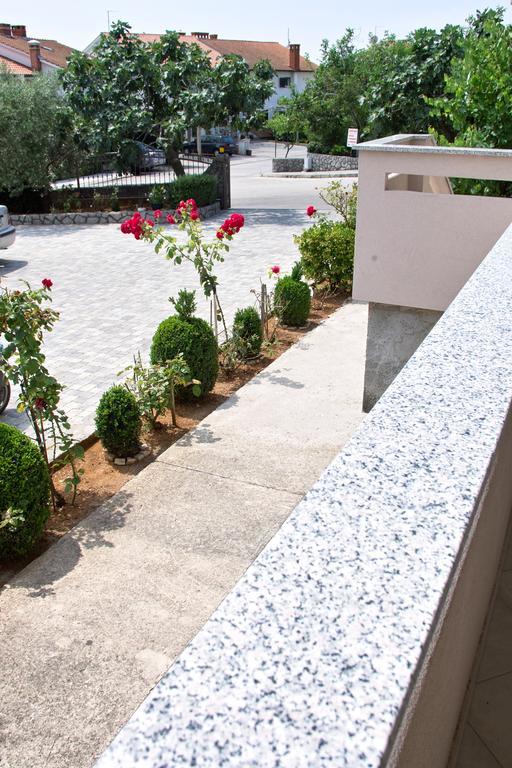 Kabashi Apartment Krk Town Exterior foto